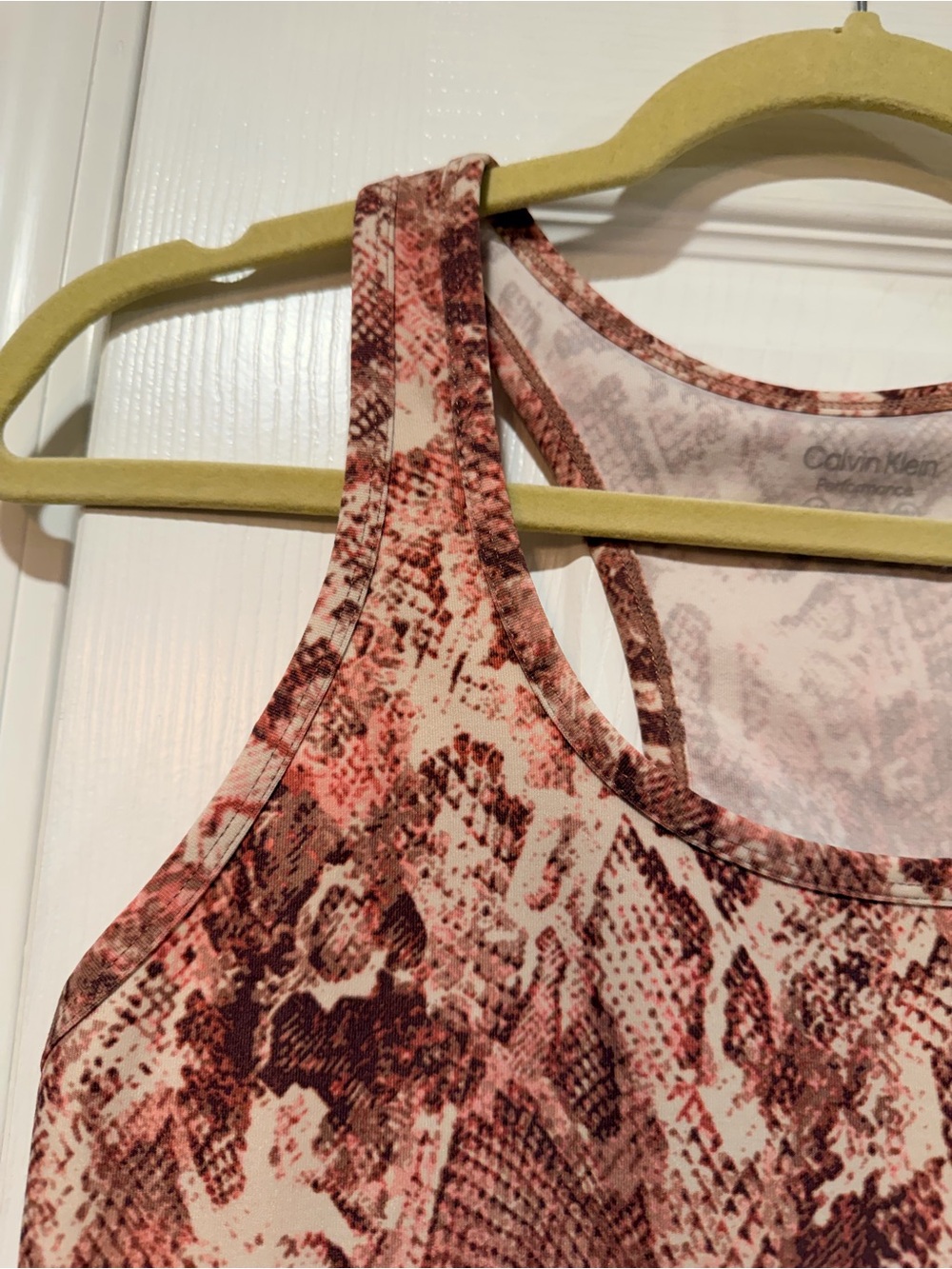 NWT Calvin Klein Performance Size M Pink Python Snake Racerback Active Tank Top - Picture 2 of 8